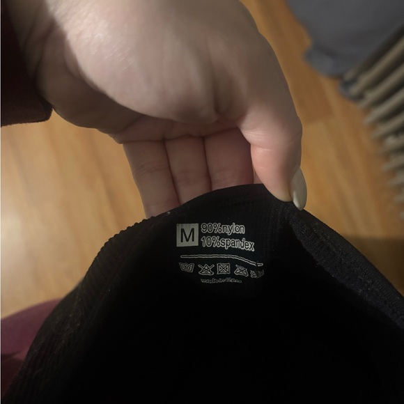 Ribbed Black Sleeveless Jumpsuit - Picture 8 of 8